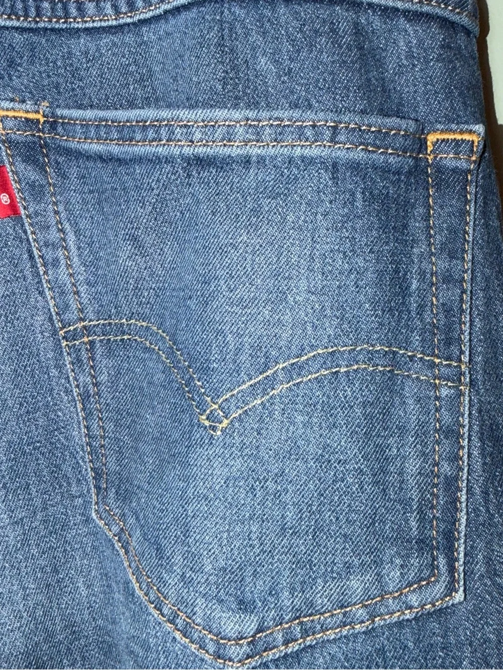 Levi’s Western Fit Men's Jeans in Dark Blue Wash 36X32